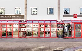 ibis Nanterre La Défense