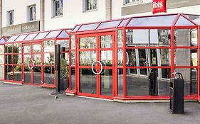 ibis Nanterre La Défense